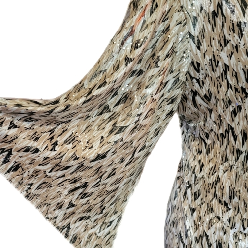 NWT MSK mock wrap, v-neck, sparkling blouse with sequin accents! Plus Sz 1x - Picture 8 of 13